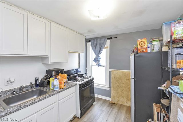 3812 Mapledale Avenue, Cleveland, OH 44109