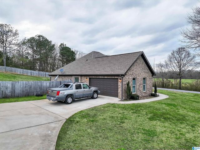 18 COUNTY ROAD 1072, Thorsby, AL 35171