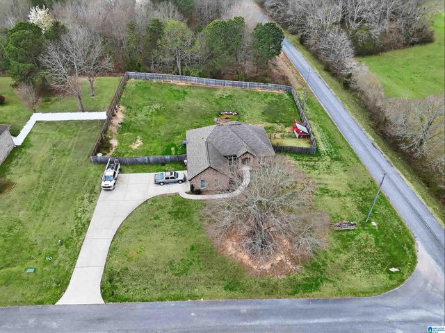 18 COUNTY ROAD 1072, Thorsby, AL 35171