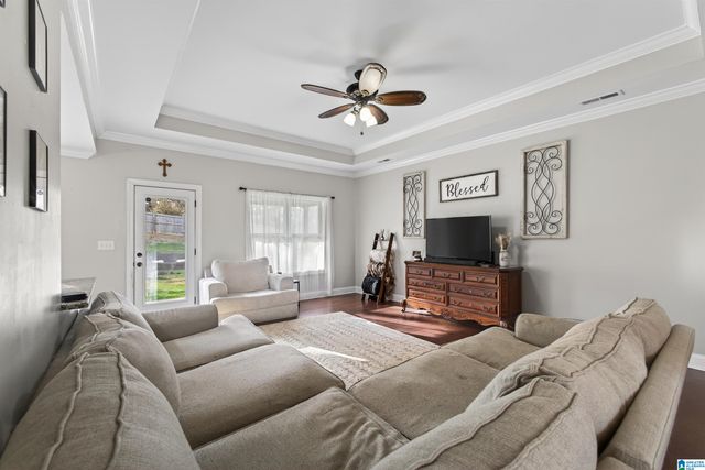 18 COUNTY ROAD 1072, Thorsby, AL 35171