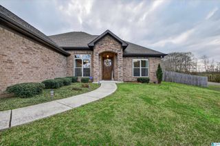 18 COUNTY ROAD 1072, Thorsby, AL 35171