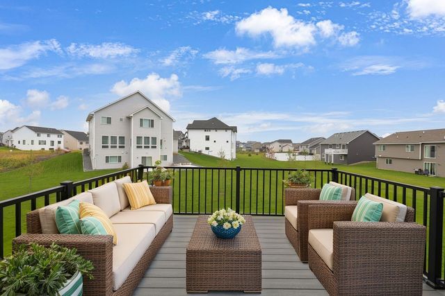 17762 Empire Trail, Lakeville, MN 55044