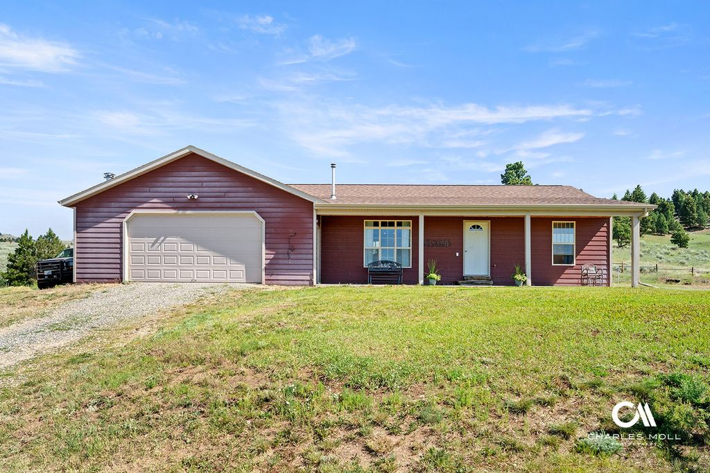 Image 11 of property listing at 456 Boulder Frontage Road, Boulder, MT 59632