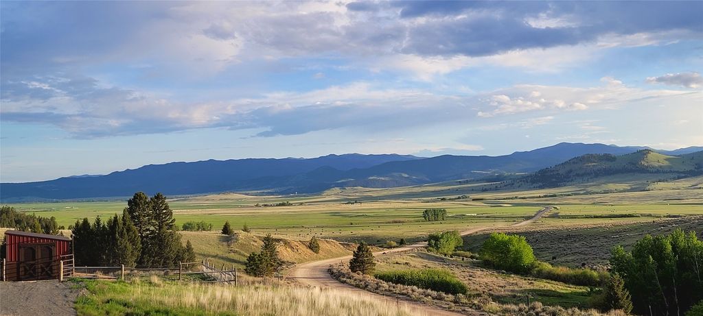 Image 56 of property listing at 456 Boulder Frontage Road, Boulder, MT 59632