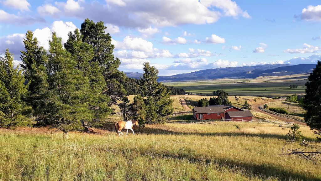 Image 6 of property listing at 456 Boulder Frontage Road, Boulder, MT 59632