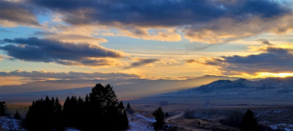 Image 60 of property listing at 456 Boulder Frontage Road, Boulder, MT 59632