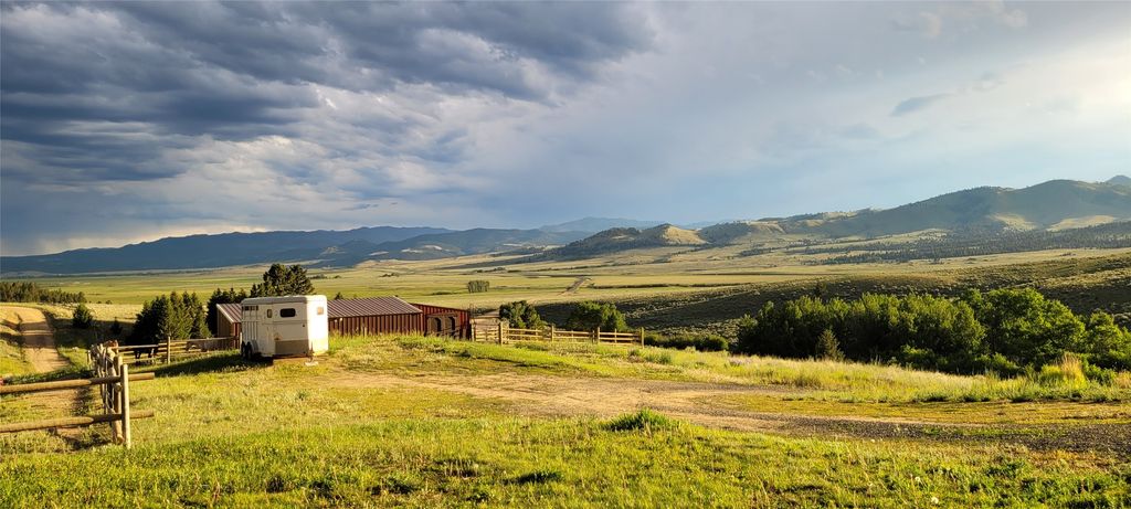 Image 67 of property listing at 456 Boulder Frontage Road, Boulder, MT 59632