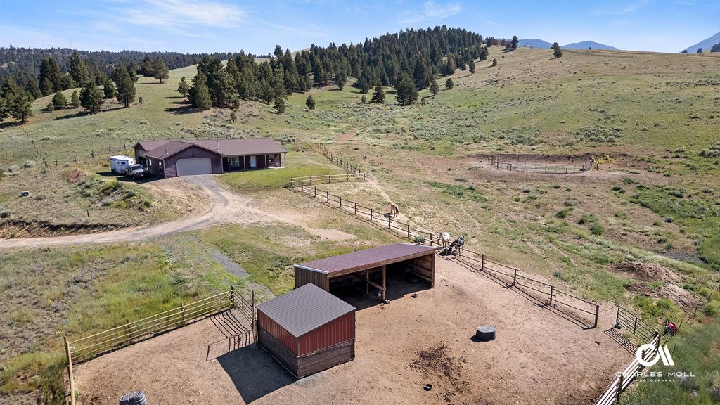 Image 9 of property listing at 456 Boulder Frontage Road, Boulder, MT 59632