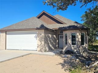 7513 Feather Bay Drive, Brownwood, TX 76801