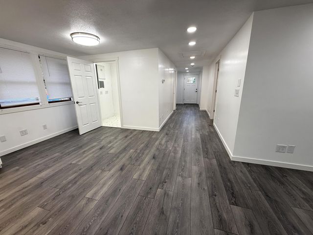5709 Remington Drive, Fort Wayne, IN 46809
