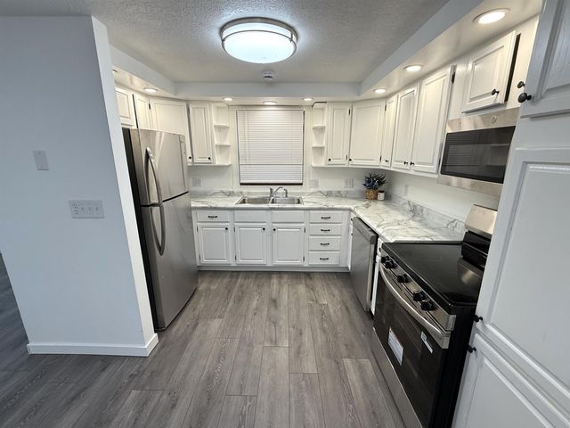 5709 Remington Drive, Fort Wayne, IN 46809