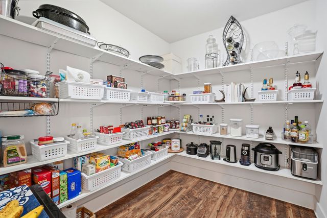 609 NE Powell Drive, Fort Walton Beach, FL 32547