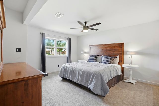 609 NE Powell Drive, Fort Walton Beach, FL 32547