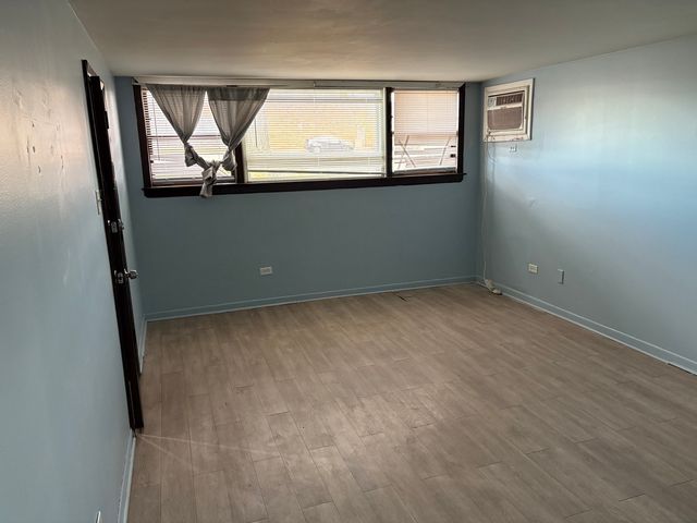 15020 Woodlawn Avenue, Dolton, IL 60419