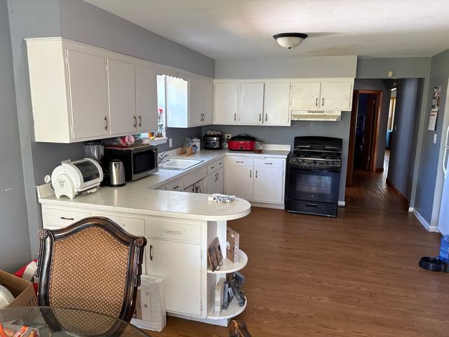 15020 Woodlawn Avenue, Dolton, IL 60419