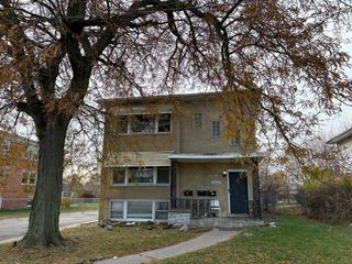 15020 Woodlawn Avenue, Dolton, IL 60419