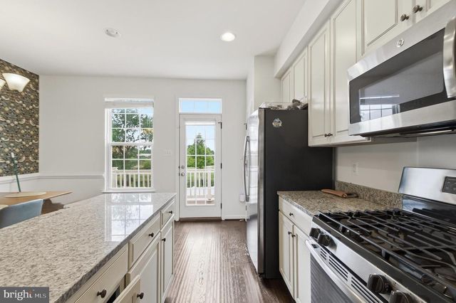 3431 10TH PL SE, Washington, DC 20032