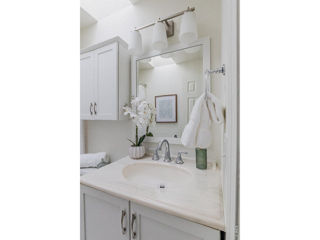 8050 Niwot Rd 28, Niwot, CO 80503