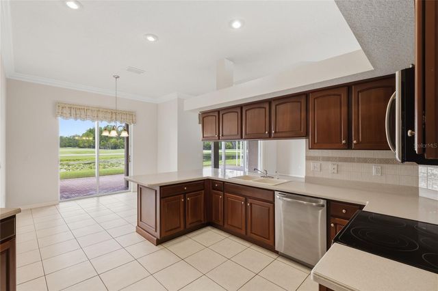 7154 MELOGOLD CIRCLE, Land O Lakes, FL 34637