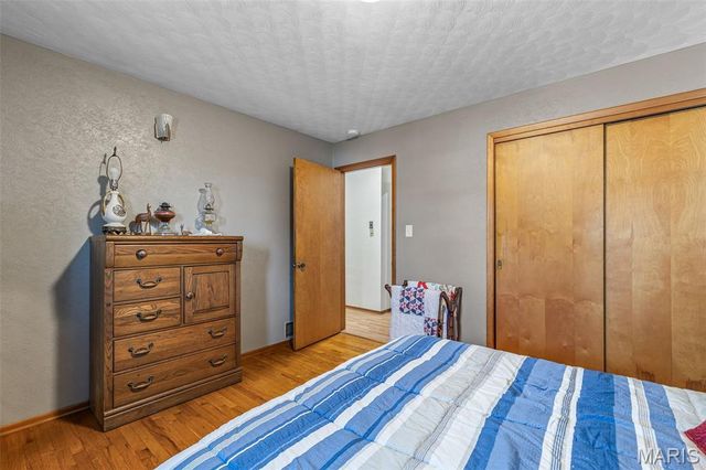 458 Cherry Drive, Ste Genevieve, MO 63670