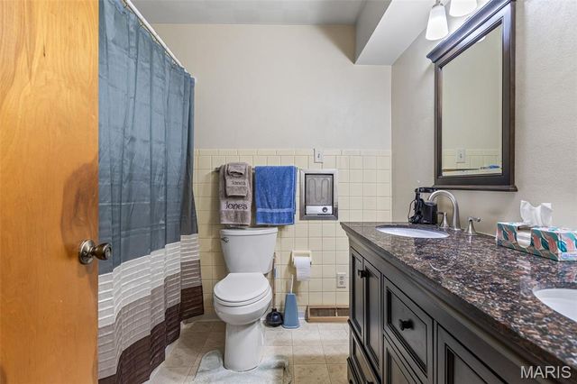 458 Cherry Drive, Ste Genevieve, MO 63670