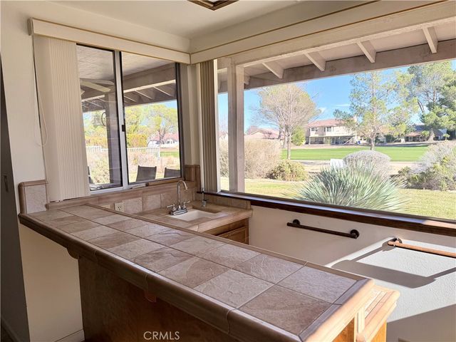 27865 Fairacres Lane, Helendale, CA 92342