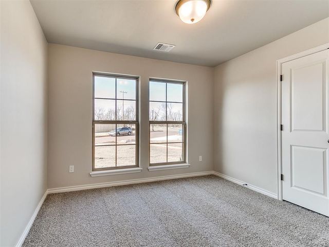 12200 Rockbed Drive, Yukon, OK 73099