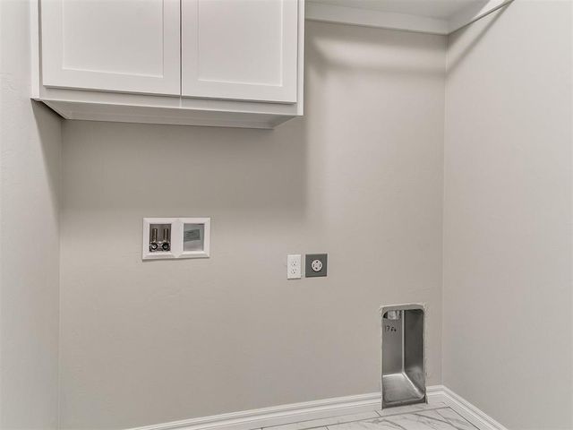 12200 Rockbed Drive, Yukon, OK 73099