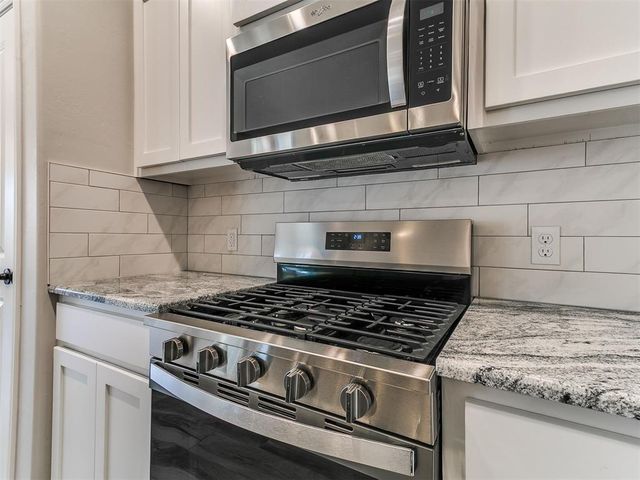 12200 Rockbed Drive, Yukon, OK 73099