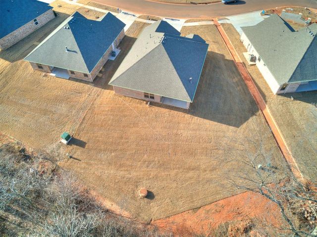 12200 Rockbed Drive, Yukon, OK 73099