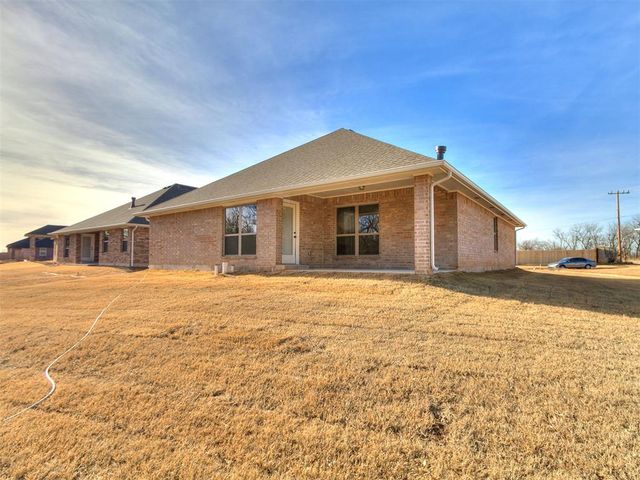 12200 Rockbed Drive, Yukon, OK 73099