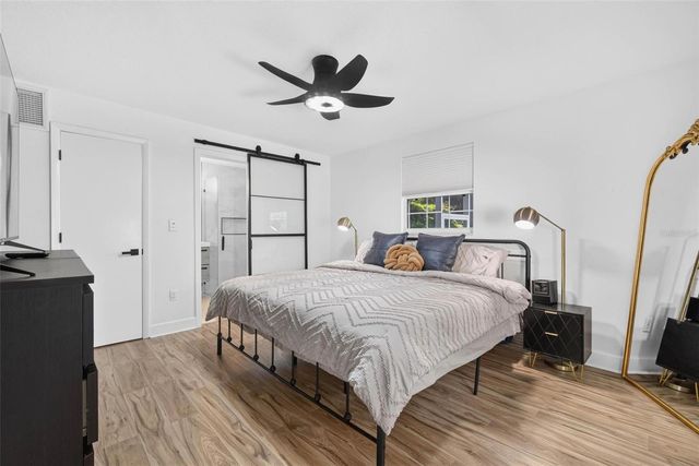2710 16TH AVENUE N, St Petersburg, FL 33713