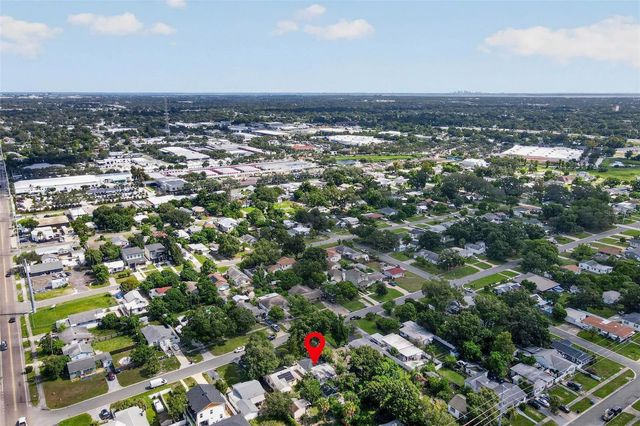 2710 16TH AVENUE N, St Petersburg, FL 33713