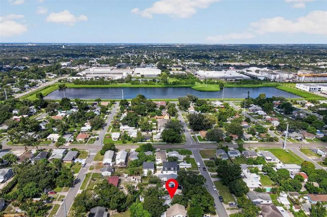2710 16TH AVENUE N, St Petersburg, FL 33713