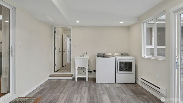 2200 NE 12th, Renton, WA 98056