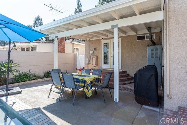 1902 N Pass Ave, Burbank, CA 91505