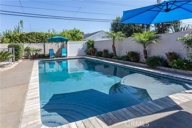 1902 N Pass Ave, Burbank, CA 91505