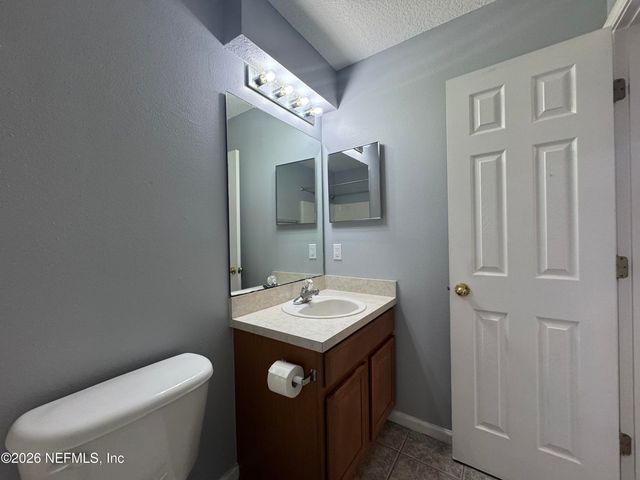 7806 MELVIN Road, Jacksonville, FL 32210