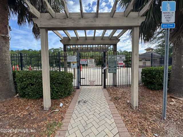 7806 MELVIN Road, Jacksonville, FL 32210