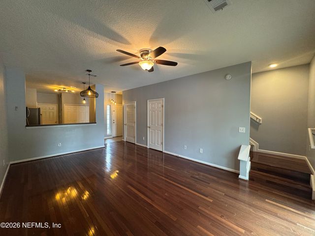 7806 MELVIN Road, Jacksonville, FL 32210