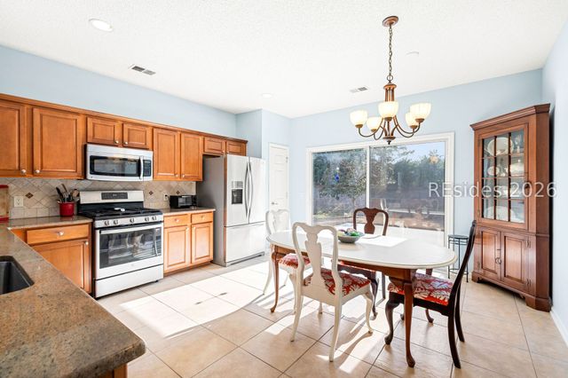 45 Bishop St, Bluffton, SC 29909