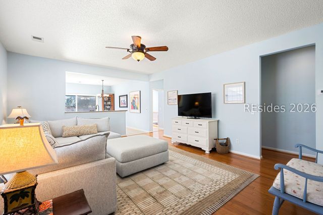 45 Bishop St, Bluffton, SC 29909