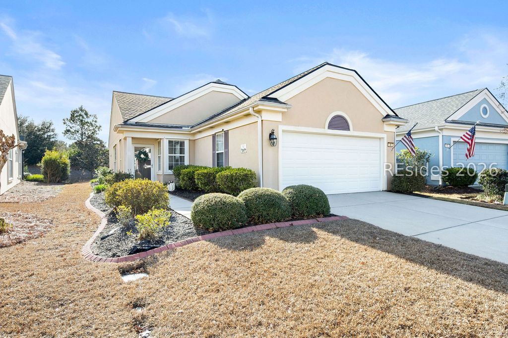 45 Bishop St, Bluffton, SC 29909