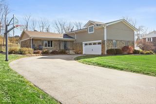 4201 Maple Hill Drive, Greenwood, IN 46143