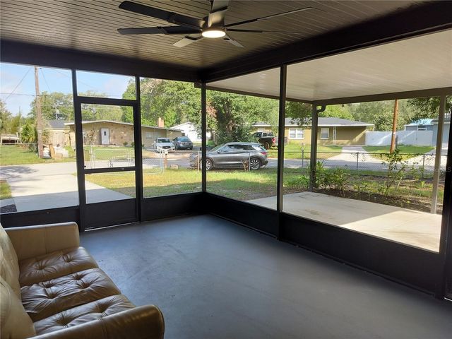7709 DOWNING CIRCLE, Tampa, FL 33610