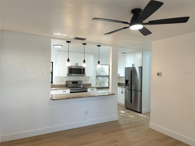 7709 DOWNING CIRCLE, Tampa, FL 33610