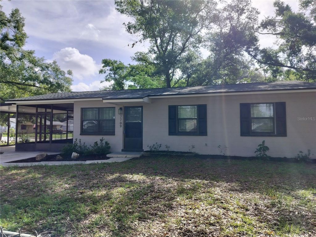 7709 DOWNING CIRCLE, Tampa, FL 33610