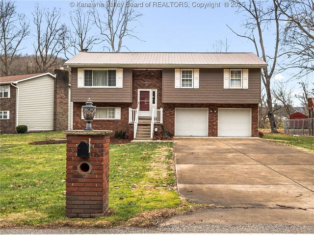 54 Dogwood Road, St Albans, WV 25177