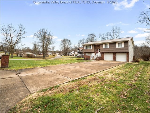 54 Dogwood Road, St Albans, WV 25177