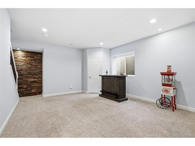 3385 Traver Dr, Broomfield, CO 80023